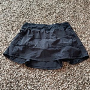Lululemon pace rival skirt